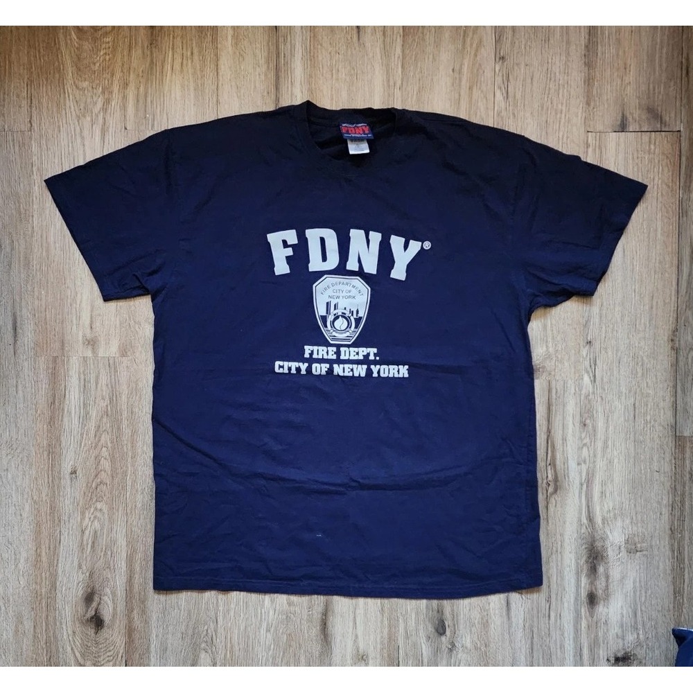 FDNY T-Shirt  Mens 3XL Officially Licensed Fire Department Navy Blue Crewneck
